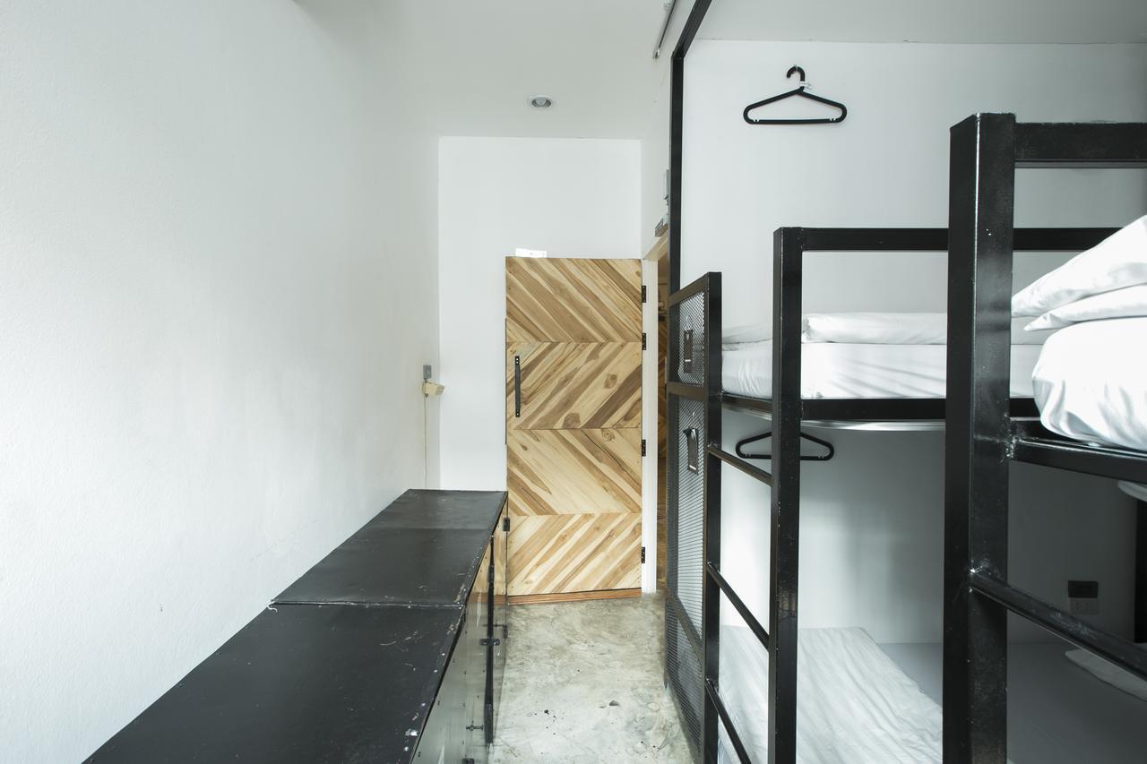The Pause Hostel Chiang Mai Bagian luar foto