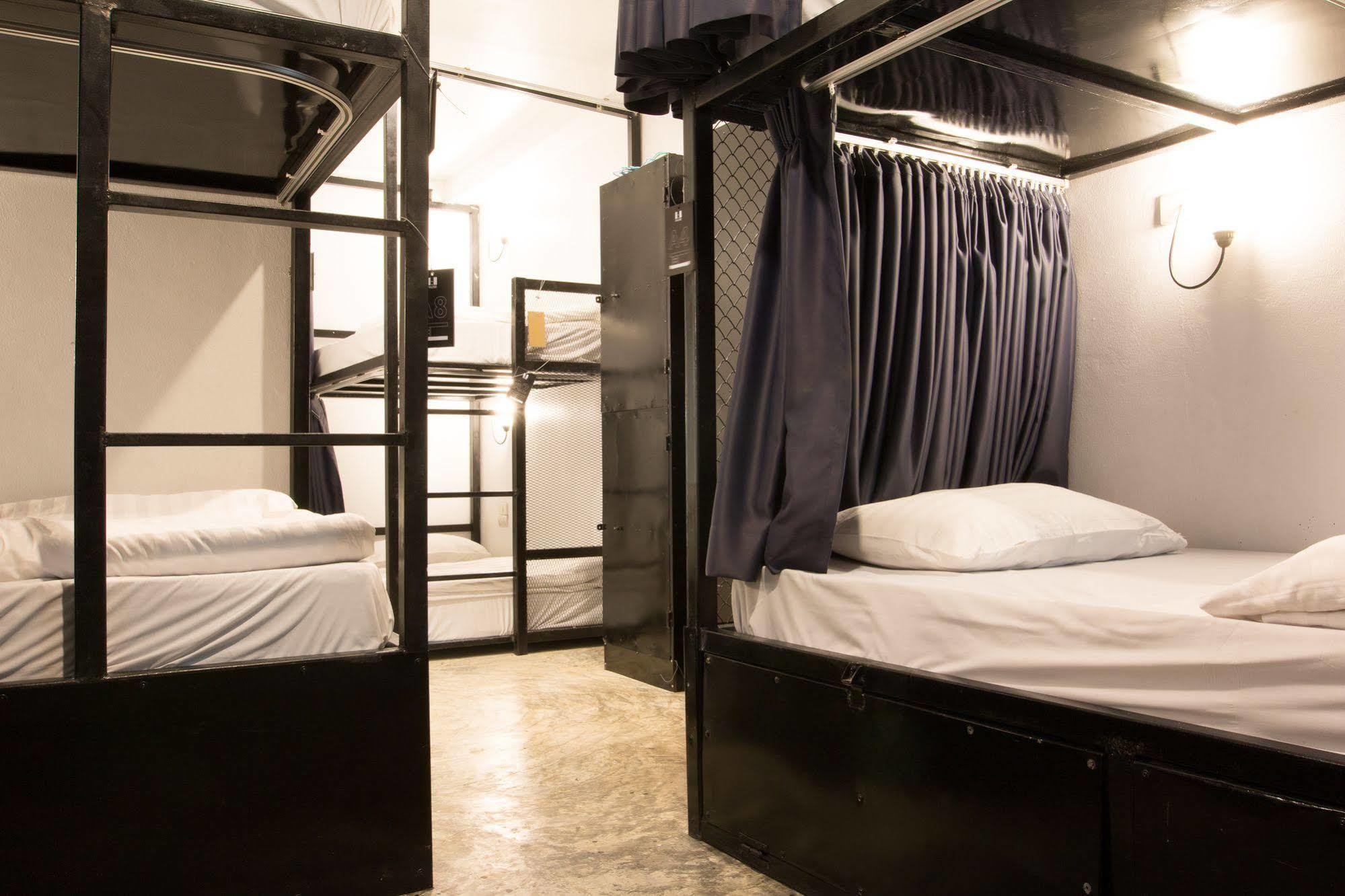 The Pause Hostel Chiang Mai Bagian luar foto
