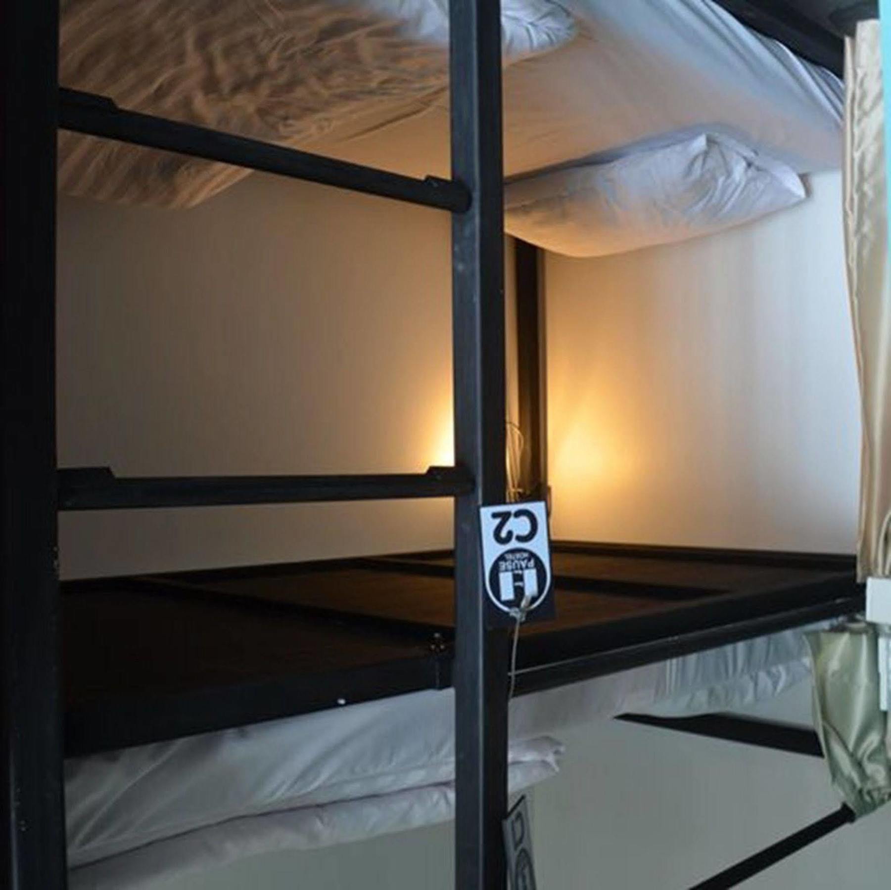 The Pause Hostel Chiang Mai Bagian luar foto